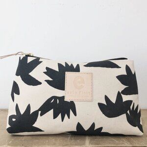 NWT Erin Flett Designer Worn Black Lotus Jen Bag